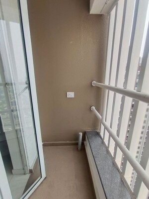 2 BHK Apartment For Rent in Runwal The Central Park, Chinchwad