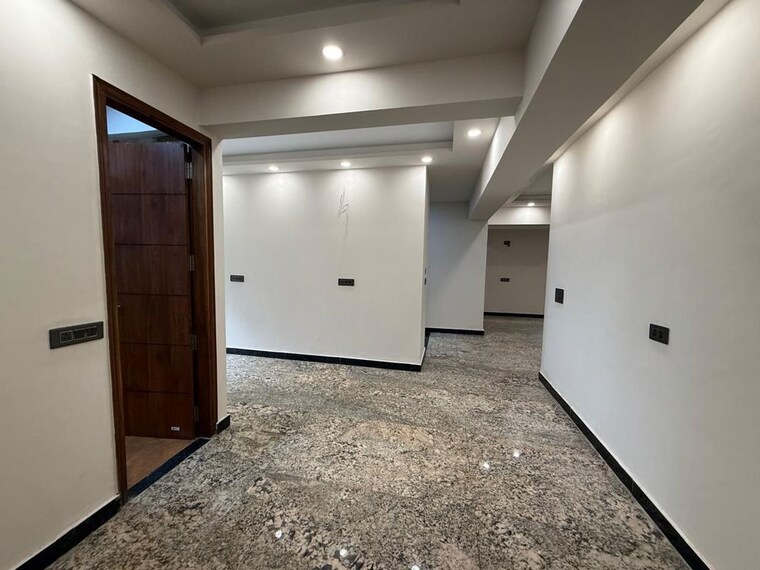 Kitchen, rwa-apartments-sector-93 3 Bedroom 300 Sq.Mt. Independent House In Sector 93 Noida 10387160