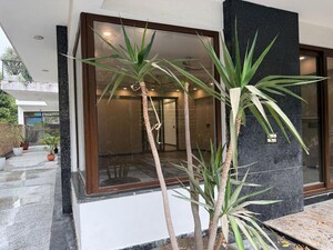 Balcony in 3 BHK Independent House at RWA Apartments Sector 93, Sector 93 – for Rent