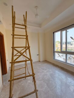 3 BHK + Servant Room Builder Floor For Sale in Chittaranjan Park