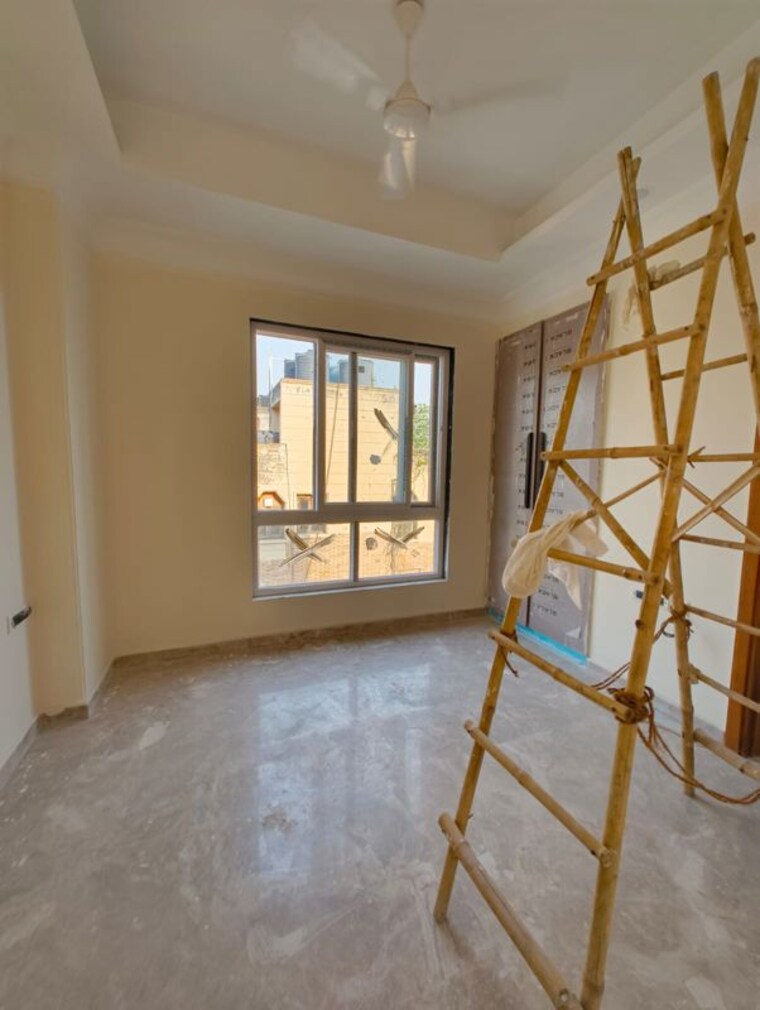 Room, chittaranjan park 3 Bedroom 125 Sq.Yd. Builder Floor In Chittaranjan Park Delhi 10387166
