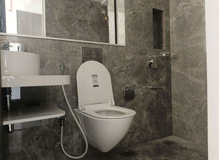 Bathroom, nahar-amrit-shakti 3 Bedroom 1000 Sq.Ft. Apartment In Chandivali Mumbai 10387227