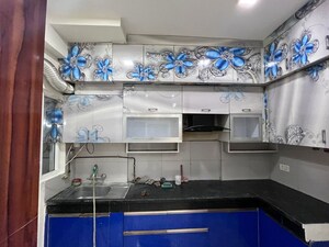 Team Area in 3 BHK Apartment at Town Park White Orchid, Sector 16c Greater Noida – for Rent