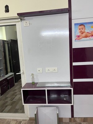 Furnished Amenities in 3 BHK Apartment at Town Park White Orchid, Sector 16c Greater Noida – for Rent