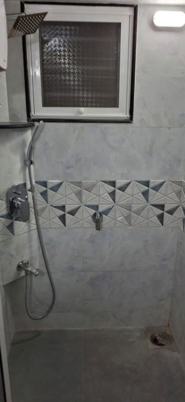 Bathroom, nagari-niwara-chs 1 Bedroom 480 Sq.Ft. Apartment In Goregaon East Mumbai 10387229
