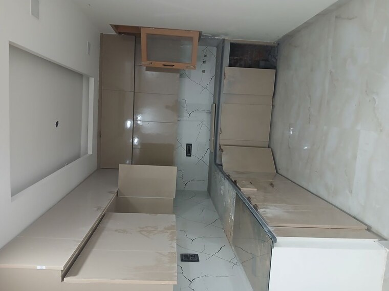 Bathroom, sector 1 greater noida 3 Bedroom 1800 Sq.Ft. Builder Floor In Sector 1 Greater Noida Greater Noida 10387239