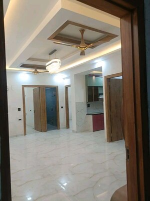 Room in 3 BHK Builder Floor at Sector 1 Greater Noida – for Sale
