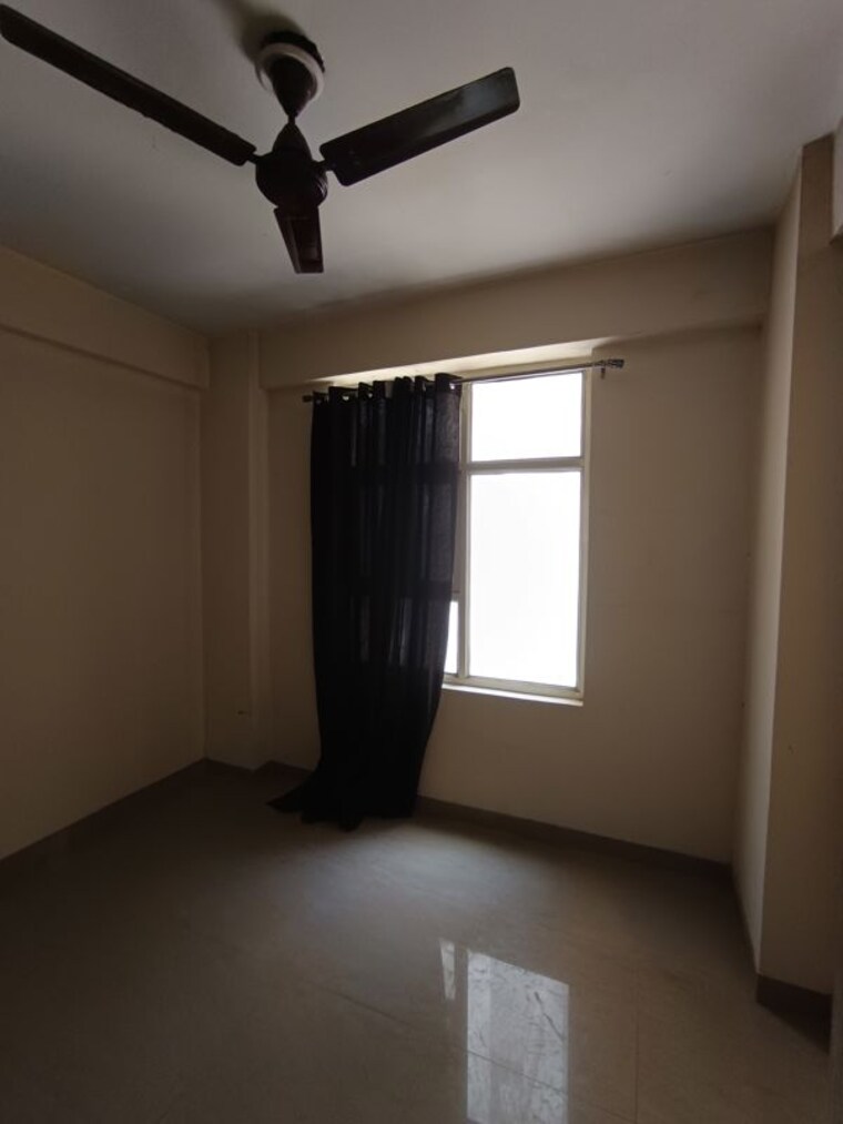 Room, shree-vardhman-mantra 2 Bedroom 900 Sq.Ft. Apartment In Sector 67 Gurgaon 10387266