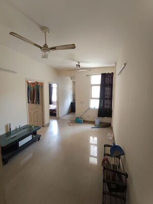 2 BHK Apartment For Rent in Shree Vardhman Mantra, Sector 67