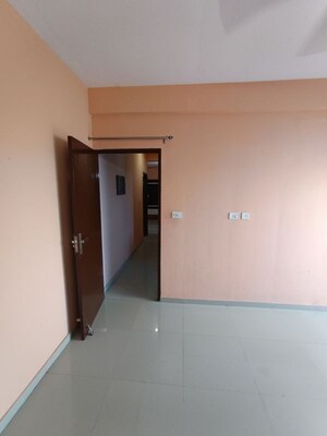Furnished Amenities in 2 BHK Apartment at Pyramid Square 67A, Sector 67 – for Rent