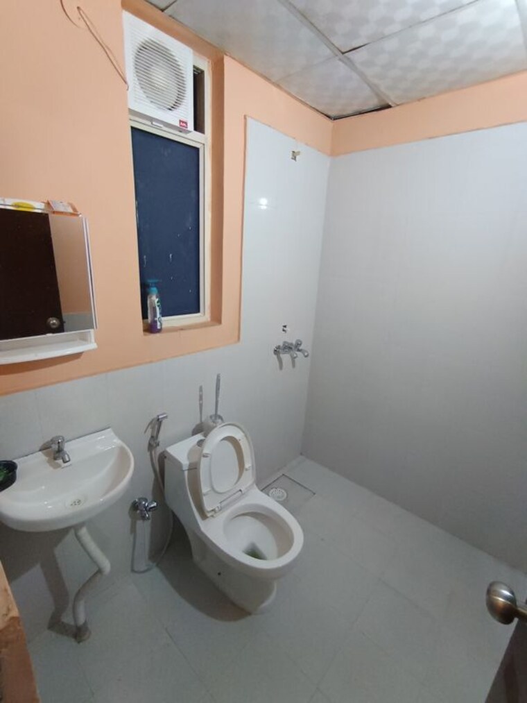 Bathroom, pyramid-square-67a 2 Bedroom 1000 Sq.Ft. Apartment In Sector 67 Gurgaon 10387282