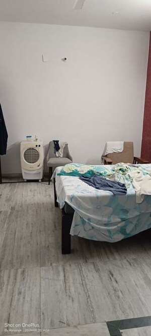 Bedroom in 2 BHK Apartment at Shatabdi Vihar, Sector 52 – for Rent