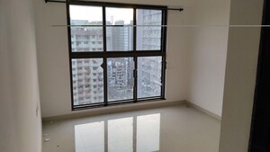 Room in 2 BHK Apartment at UK Iridium, Kandivali East – for Rent
