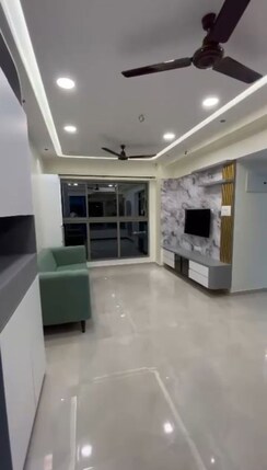 1 BHK Apartment For Rent in Sheth Irene