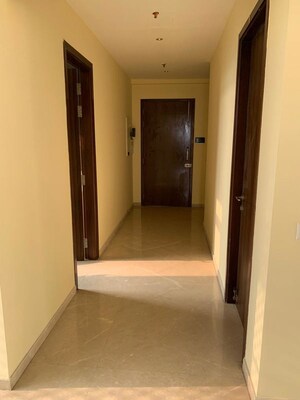 Building Lobby in 3 BHK Apartment at Hiranandani Meadows, Manpada – for Rent