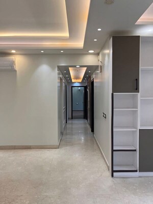 Building Lobby in 3.5 BHK Apartment at Paras Irene, Sector 70a – for Sale