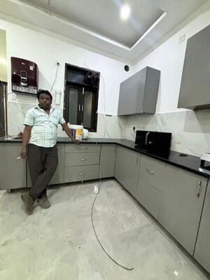 Team Area in 2 BHK Apartment at Freedom Fighters Enclave – for Rent