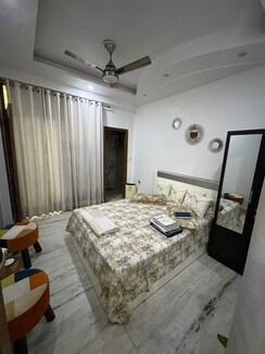 2 BHK + Pooja Room Builder Floor For Sale in Shalimar Garden Extension II