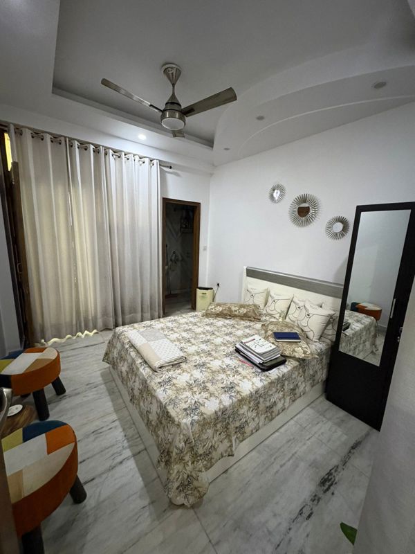 2 BHK + Pooja Room Builder Floor For Sale in Shalimar Garden Extension II