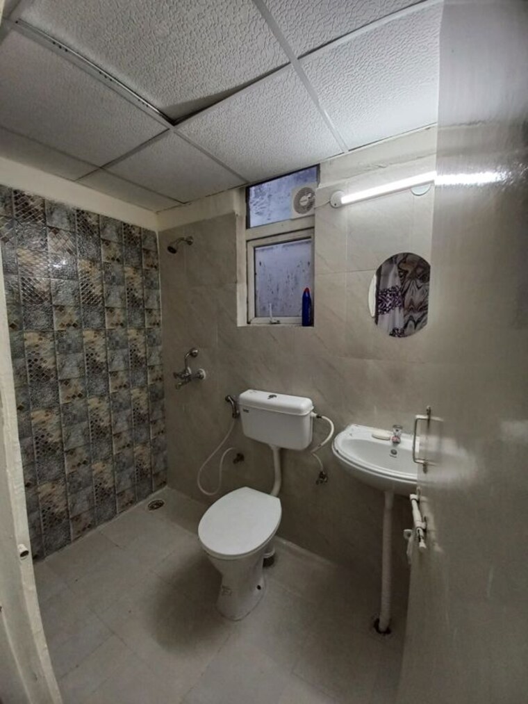 Bathroom, signature-the-millennia-2 2 Bedroom 690 Sq.Ft. Apartment In Sector 37d Gurgaon 10387422