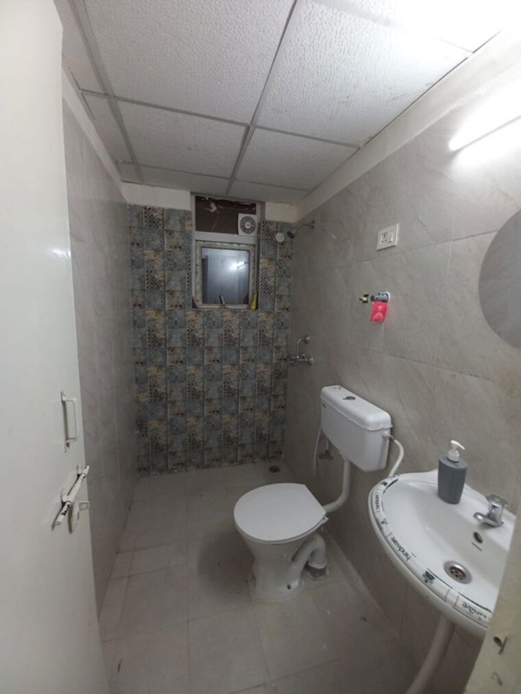 Bathroom, signature-the-millennia-2 2 Bedroom 690 Sq.Ft. Apartment In Sector 37d Gurgaon 10387422