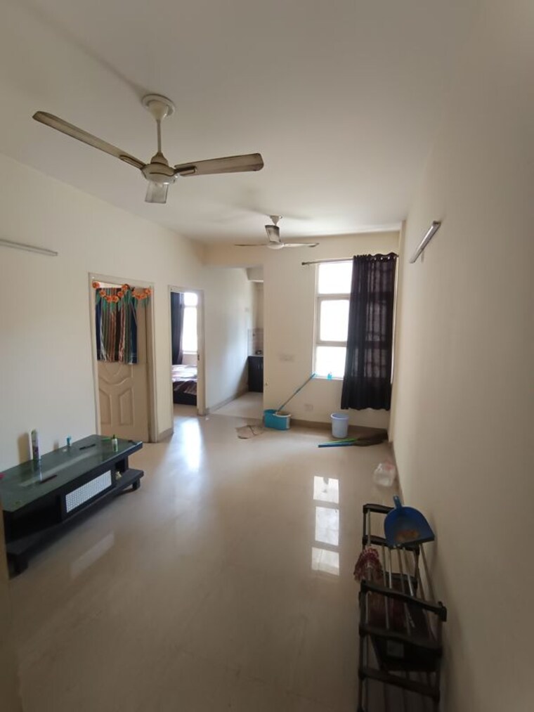 Living Room, shree-vardhman-mantra 2 Bedroom 900 Sq.Ft. Apartment In Sector 67 Gurgaon 10387438