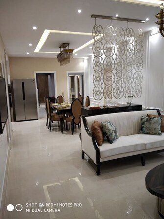 3 BHK 1610 Sq.Ft. Apartment in La Prisma
