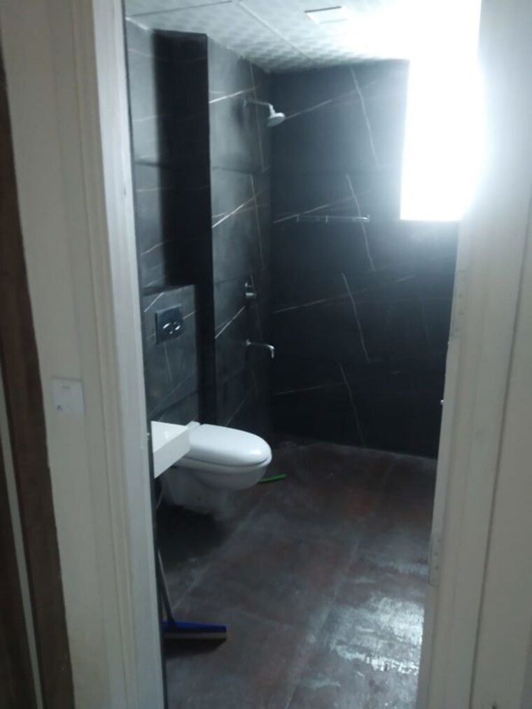 Bathroom, la-prisma 3 Bedroom 1610 Sq.Ft. Apartment In Dhakoli Zirakpur 10387440