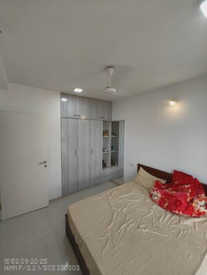 Bedroom in 1 BHK Apartment at Hiranandani Estate Solitaire C, Ghodbunder Road – for Rent