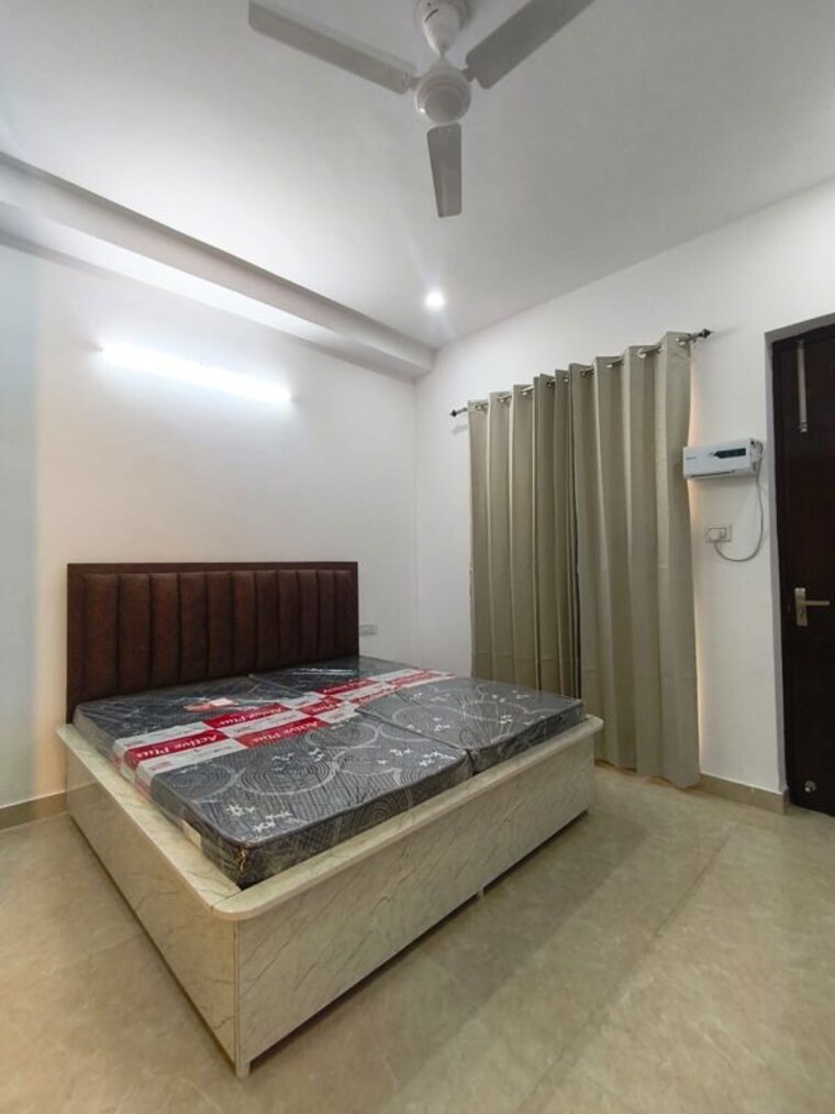 Bedroom, mayfield garden 2 Bedroom 1250 Sq.Ft. Builder Floor In Mayfield Garden Gurgaon 10387517