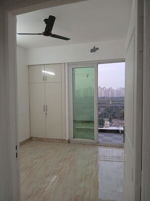 3 BHK Apartment For Sale in Migsun Twiinz, Eta Ii Greater Noida