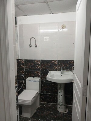 Bathroom in 3 BHK Apartment at Migsun Twiinz, Eta Ii Greater Noida – for Sale