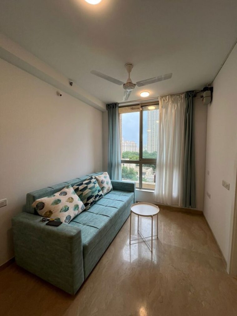Living Room, hiranandani-estate-solitaire-c Studio 350 Sq.Ft. Apartment In Ghodbunder Road Thane 10387533