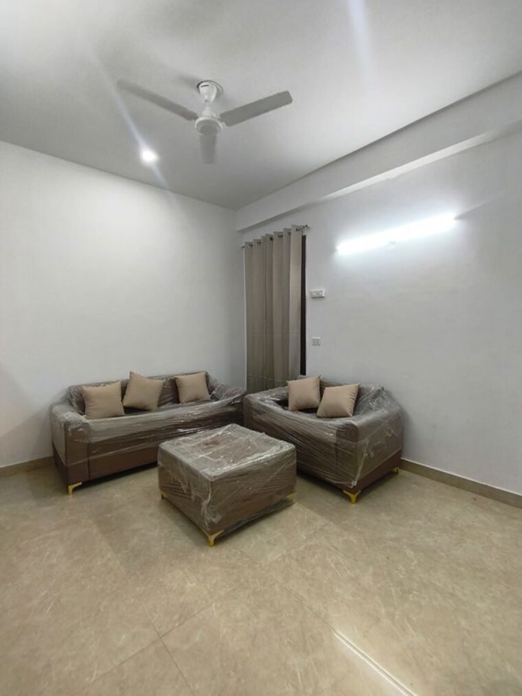 Living Room, sector 51 2 Bedroom 1200 Sq.Ft. Builder Floor In Sector 51 Gurgaon 10387538