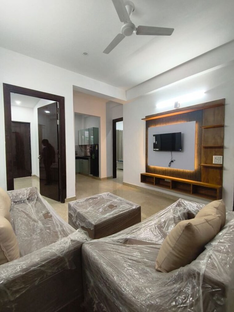 Bedroom, sector 51 2 Bedroom 1200 Sq.Ft. Builder Floor In Sector 51 Gurgaon 10387538