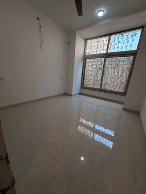 Bathroom in 2.5 BHK Apartment at Hiranandani Obelia The Walk, Ghodbunder Road – for Rent