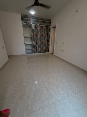 Master Bedroom in 2.5 BHK Apartment at Hiranandani Obelia The Walk, Ghodbunder Road – for Rent