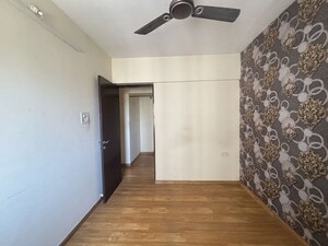 Room in 2 BHK Apartment at Puranik City, Kasarvadavali – for Sale