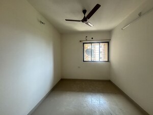 Room in 1 BHK Apartment at Puranik City, Kasarvadavali – for Sale