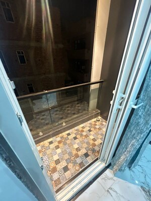 Balcony in 1 RK Builder Floor at Sector 41 – for Rent