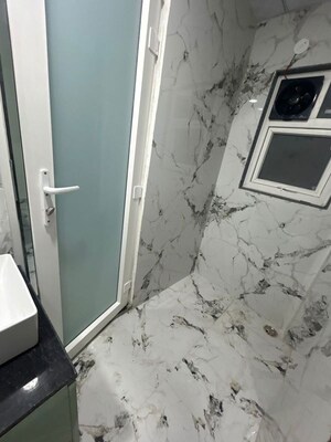 Balcony in 1 RK Builder Floor at Sector 41 – for Rent