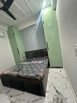 Team Area in 1 RK Builder Floor at Silokhra – for Rent