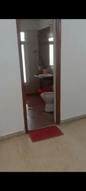Bathroom in 3 BHK Apartment at Mahagun Moderne, Sector 78 – for Rent