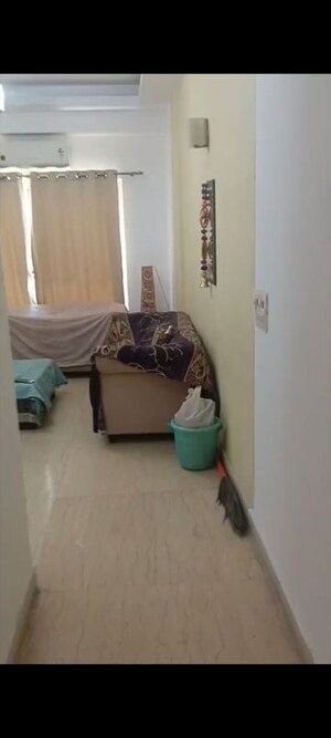Living Room in 3 BHK Apartment at Mahagun Moderne, Sector 78 – for Rent