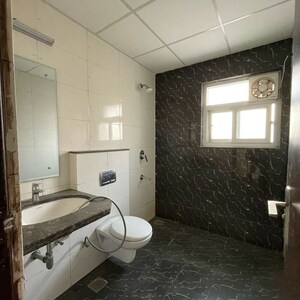 Bathroom in 3 BHK Apartment at BPTP Amstoria Country Floor, Sector 102 – for Rent