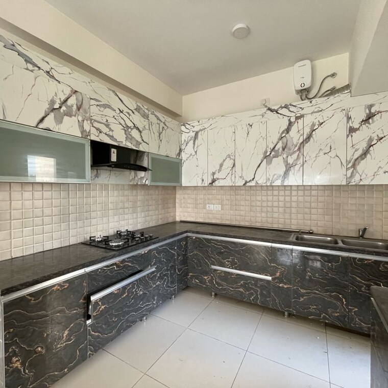 Kitchen, bptp-amstoria-country-floor 3 Bedroom 2647 Sq.Ft. Apartment In Sector 102 Gurgaon 10387647