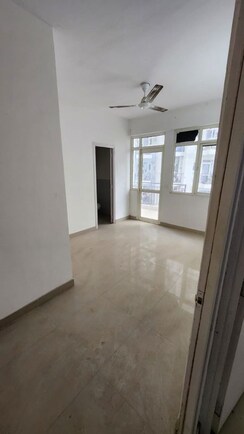 2 BHK + Pooja Room Apartment For Sale in Suncity Avenue 76