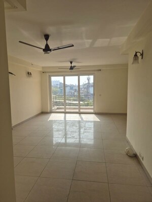 Room in 3.5 BHK Apartment at Mahindra Aura, Sector 110a – for Rent