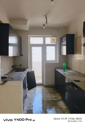 Living Room in 2.5 BHK Apartment at Amrapali Silicon City, Sector 76 – for Rent