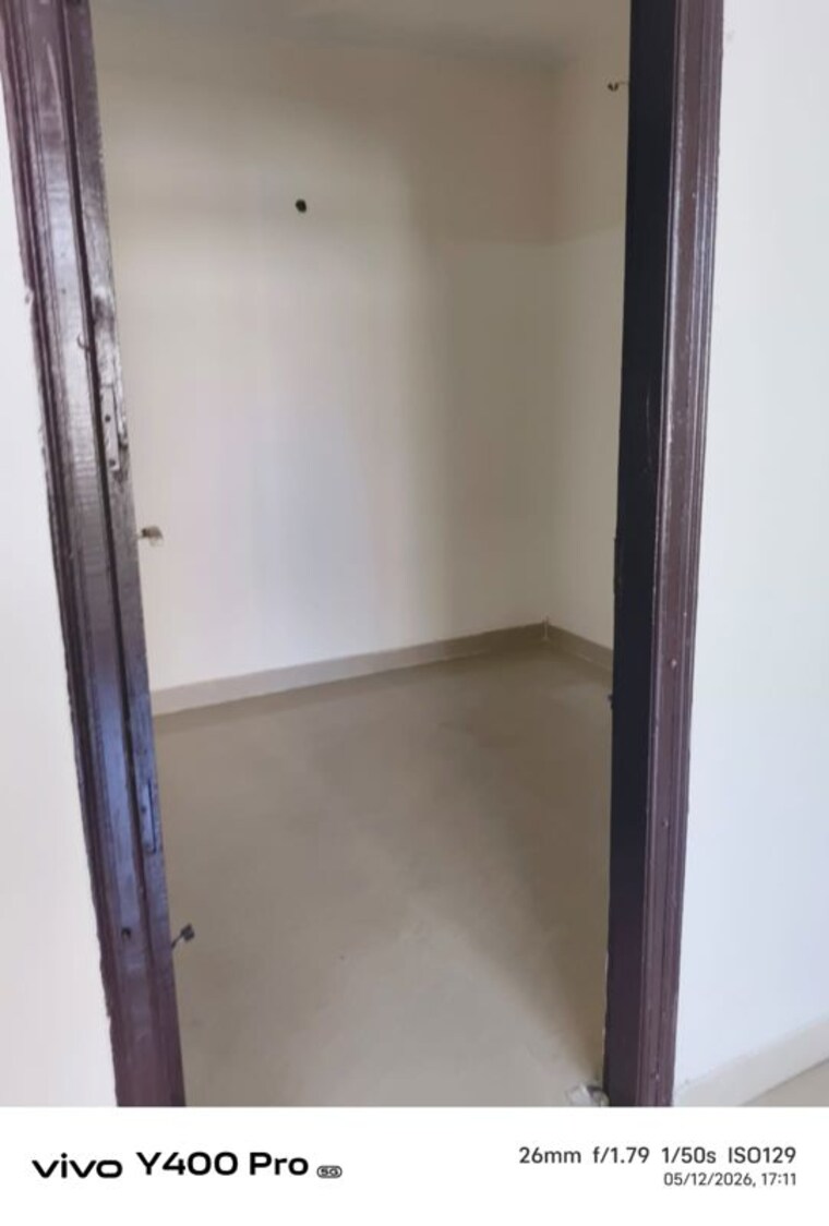 Room, amrapali-silicon-city 2.5 Bedroom 1045 Sq.Ft. Apartment In Sector 76 Noida 10387668